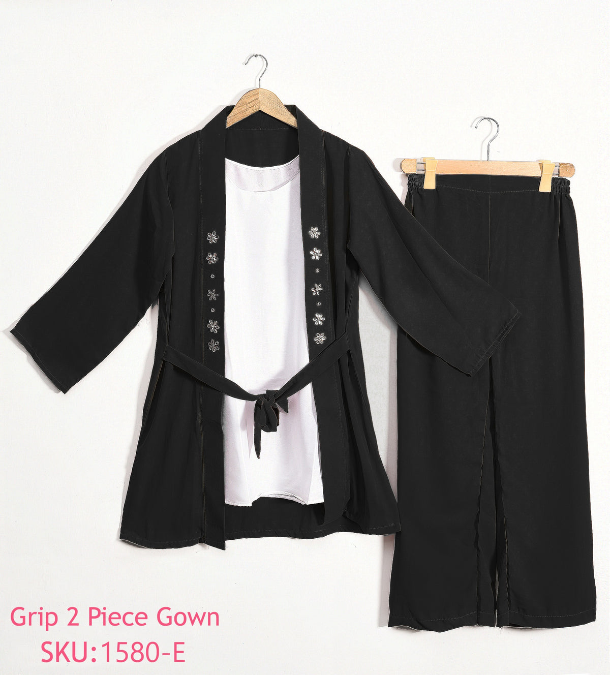 Elegance Unveiled – 3PC Grace Ensemble by Maryam by Rania